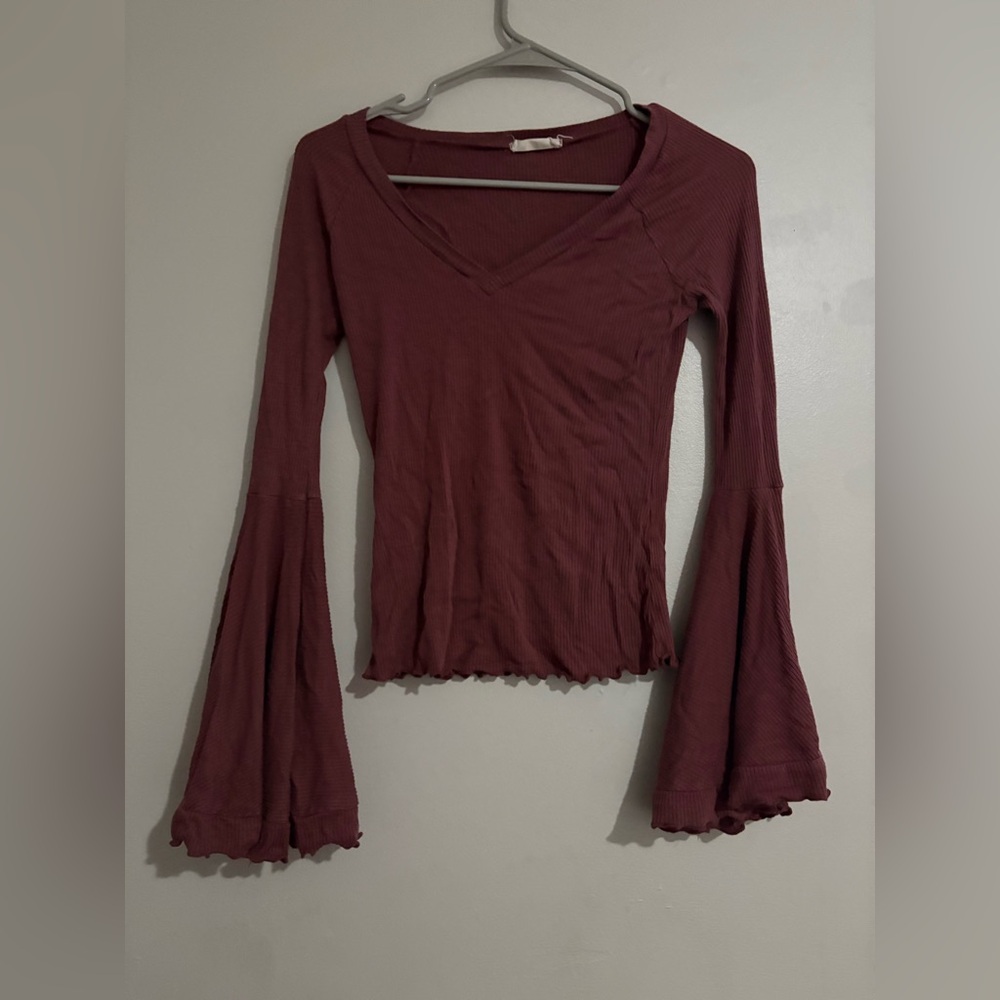 American Eagle shirt